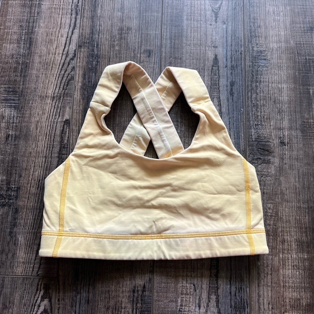 Lululemon bra